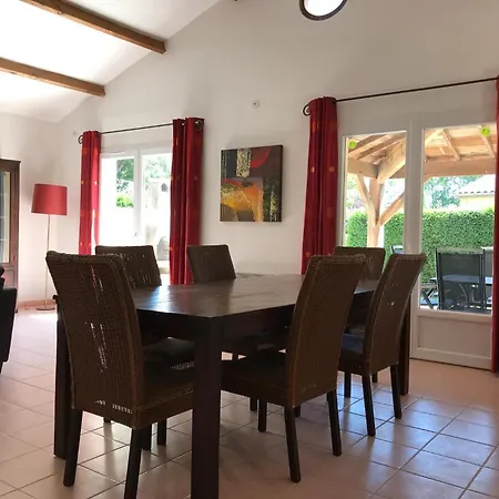 Holiday home Amazing With Garden
