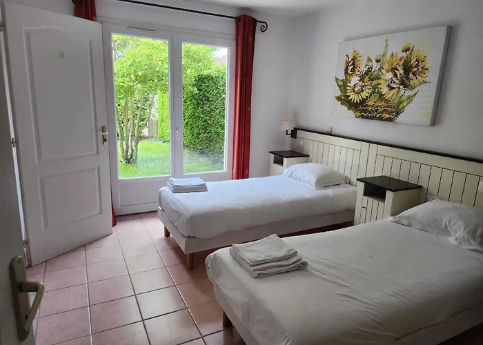 Сasa de vacaciones In Near Golf Course